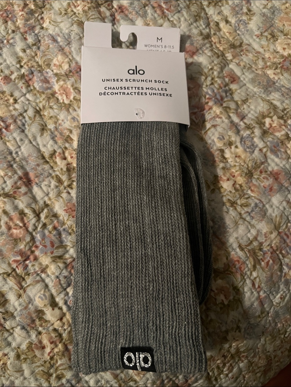 ALO Yoga Gray Unisex Scrunch Socks - Ribbed Knit